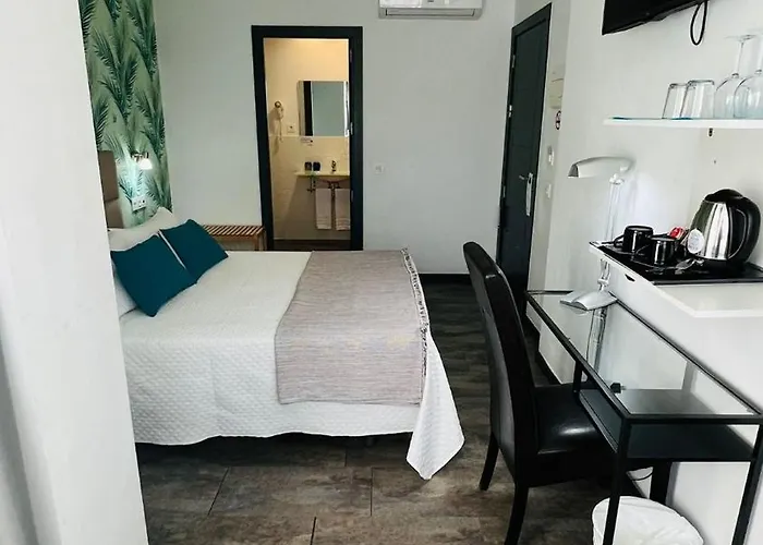 Гостевой дом Bajondillo Cozy (adults Only) 3*