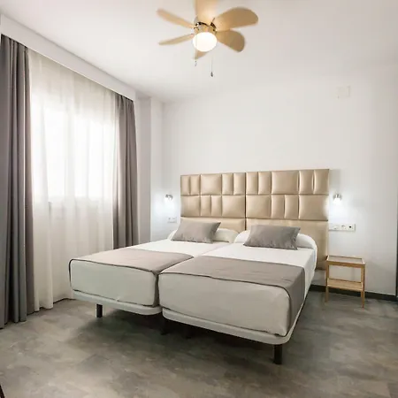 Bajondillo Cozy (adults Only) 3*