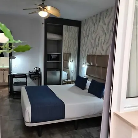 Penzion Bajondillo Cozy (adults Only) 3*