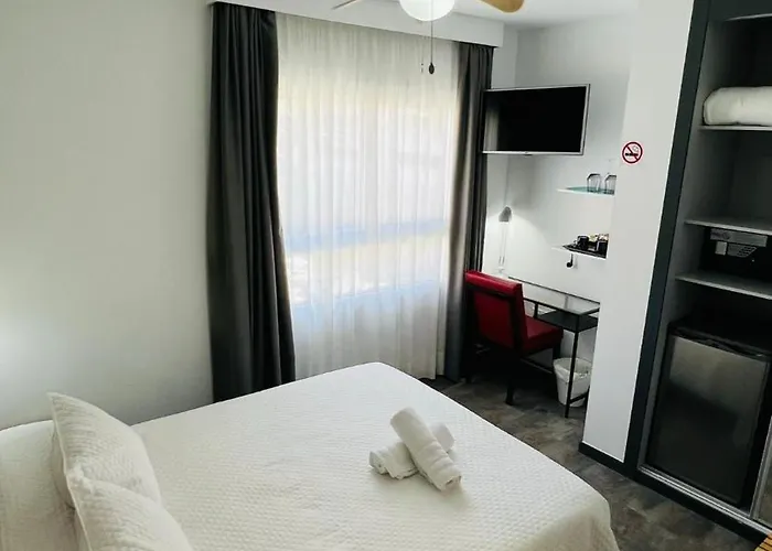 Гостьовий будинок Bajondillo Cozy (adults Only) Торремолінос