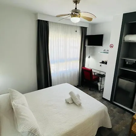 게스트하우스 Bajondillo Cozy (adults Only) 토레몰리노스
