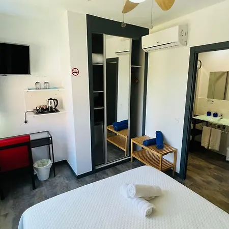 게스트하우스 Bajondillo Cozy (adults Only) 토레몰리노스