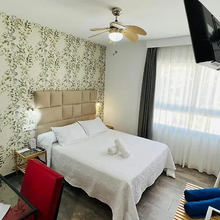 Bajondillo Cozy (adults Only) 3* 토레몰리노스