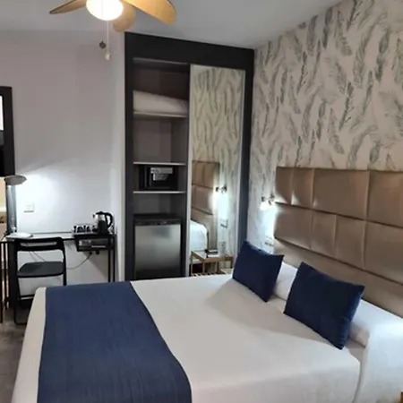 Pensionat Bajondillo Cozy (adults Only) 3*